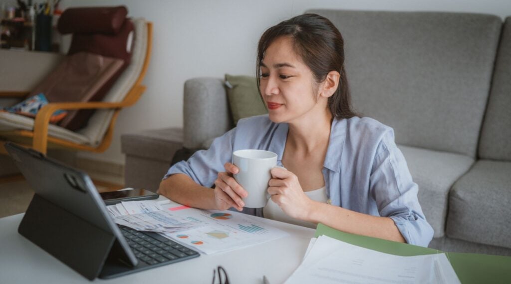 monthly financial statements for growing businesses, KPI dashboard for CEOs
